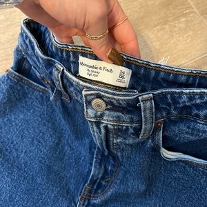Abercrombie high rise jeans size 24 short